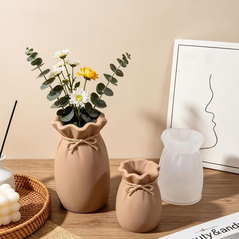 Wrinkled Cloth Bag Vase Silicone Mold – Ruffled Gathered Neck Design